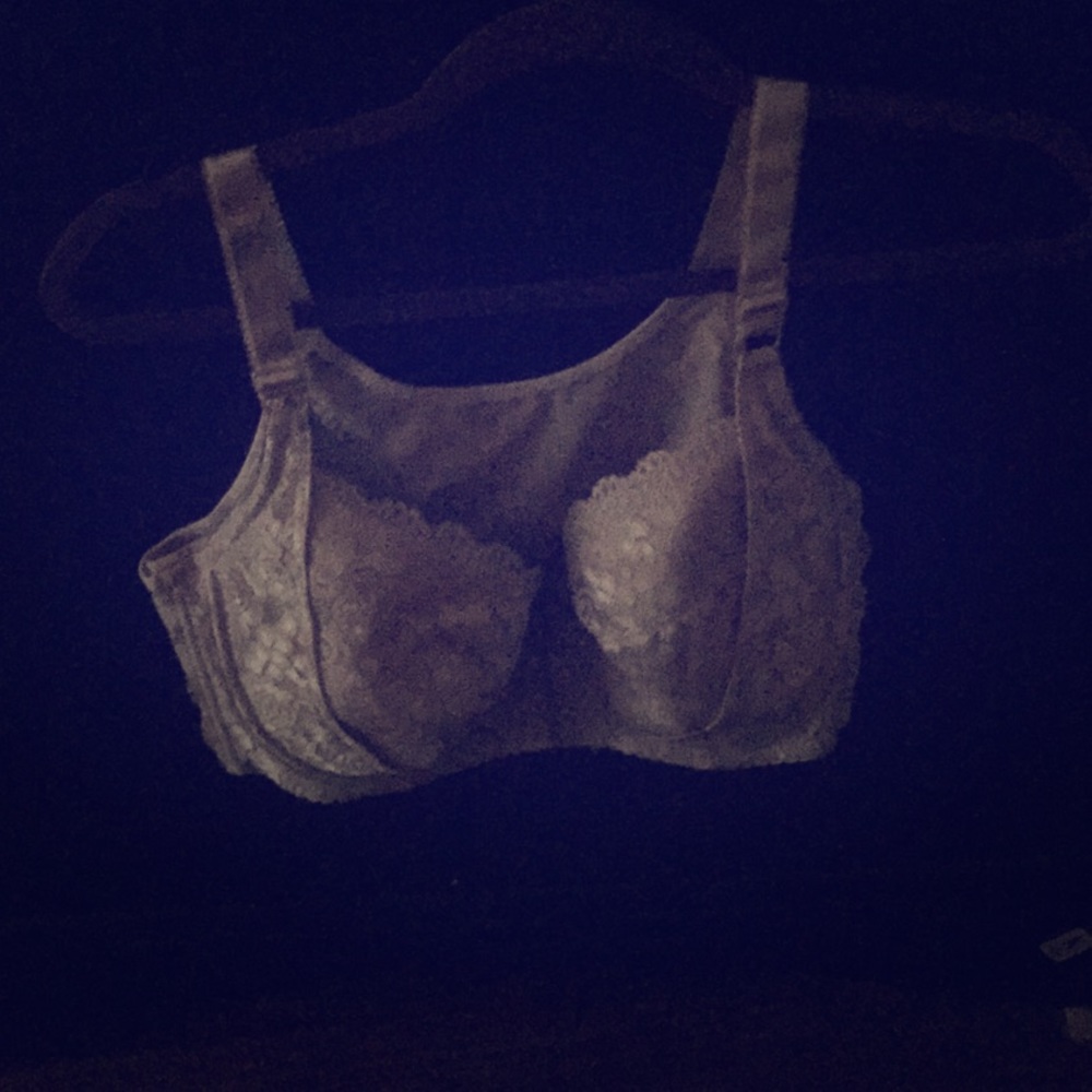Full figure bra